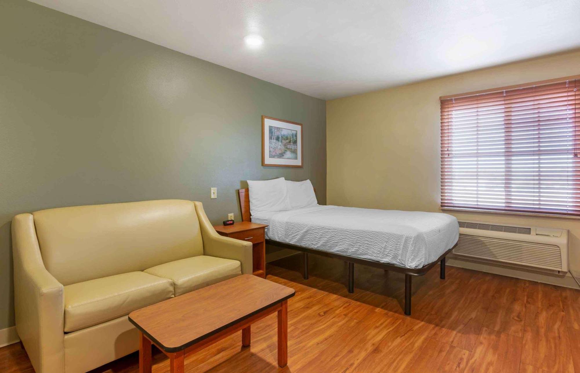 Extended America Select - - Bethany Hotel Oklahoma City